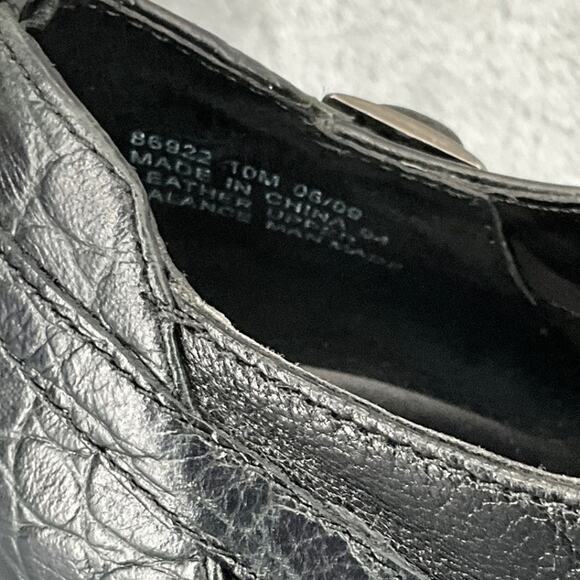 Clarks Bendables Black Leather Side Zip Pump Heel Ankle Booties Women 10 - Picture 7 of 7